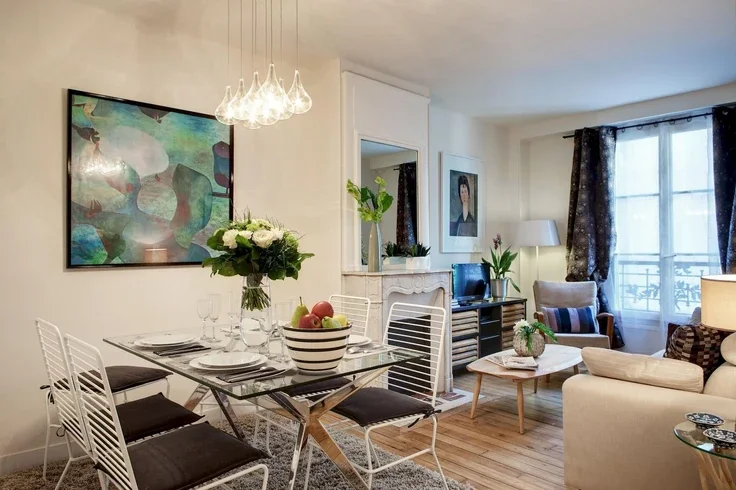 Flat Rue Pavée in Paris