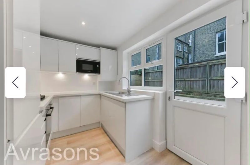 Room Handforth Road in Greater London