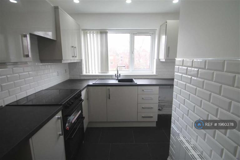 Flat Belmont Street in Salford