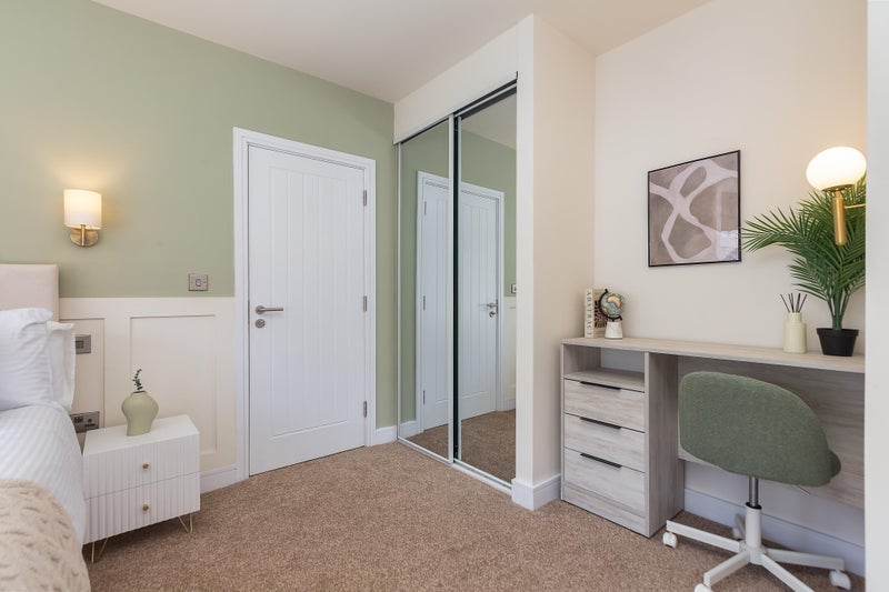 Room Willowdale Road in Liverpool