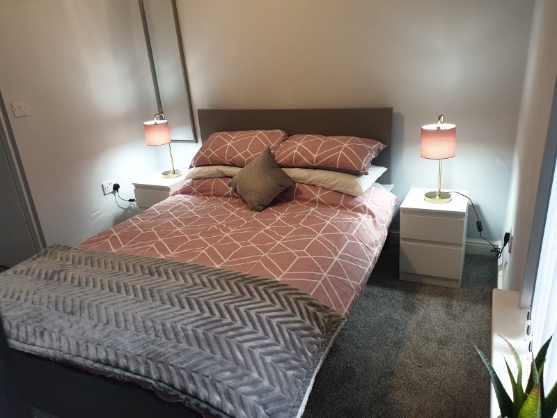 Room Eldon Street in Preston