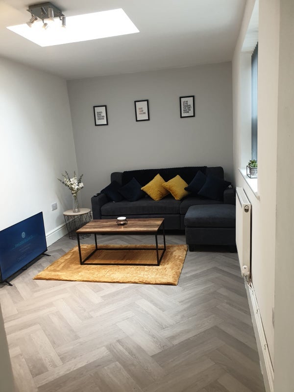Room Eldon Street in Preston