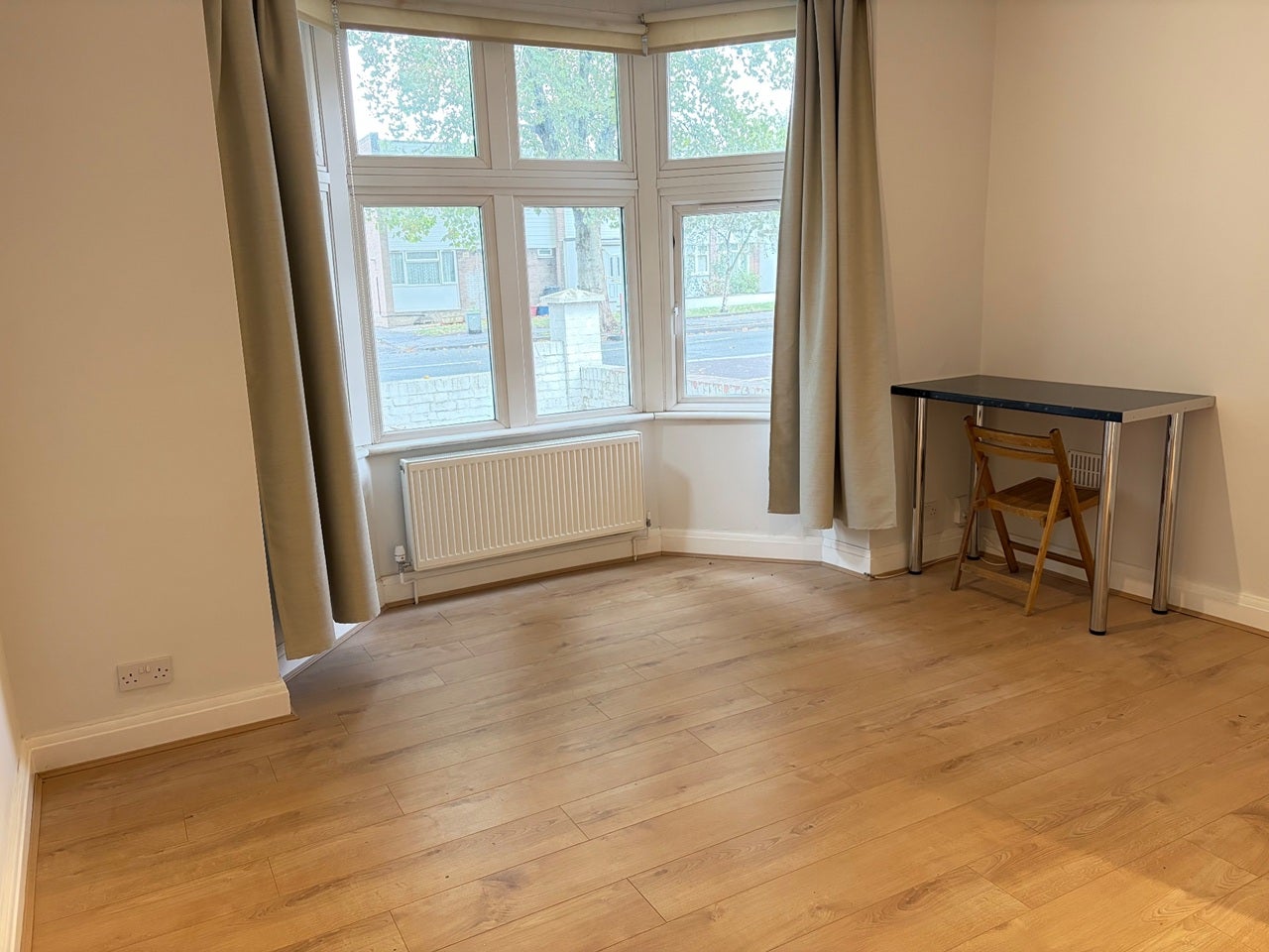 Flat Lionel Road North in Greater London