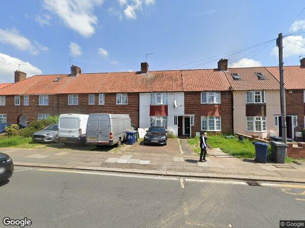 House Orange Hill Road in Greater London