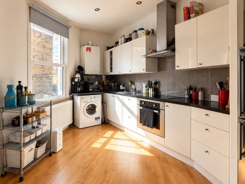 Flat Brook Drive in Greater London