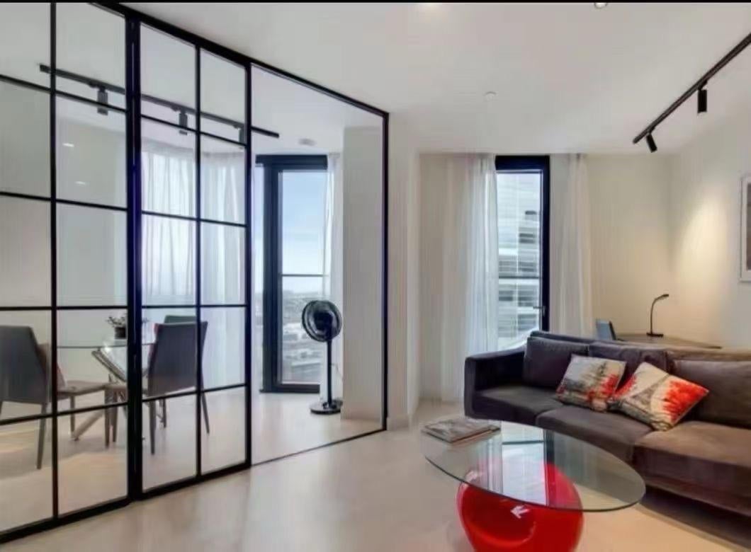 Flat Earl Street in Greater London