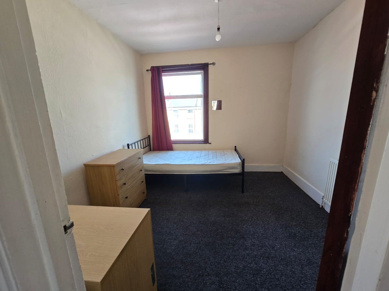 Flat Romford Road in Greater London