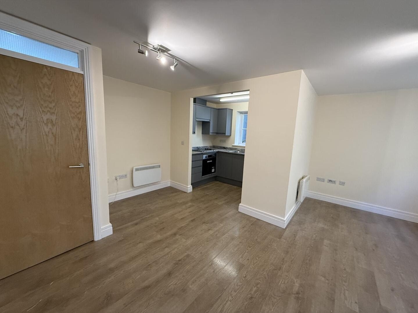 Flat Hempstead Road in Wealden
