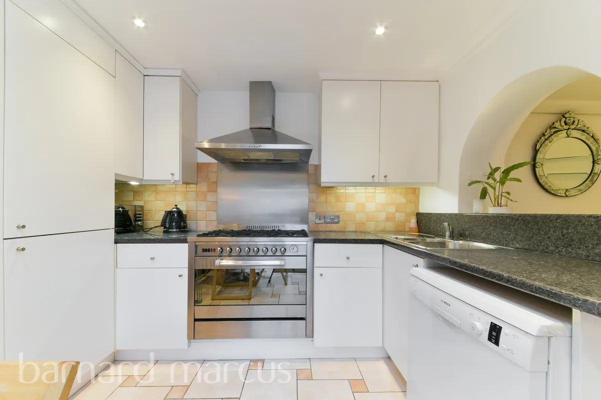 House Coleherne Mews in Greater London