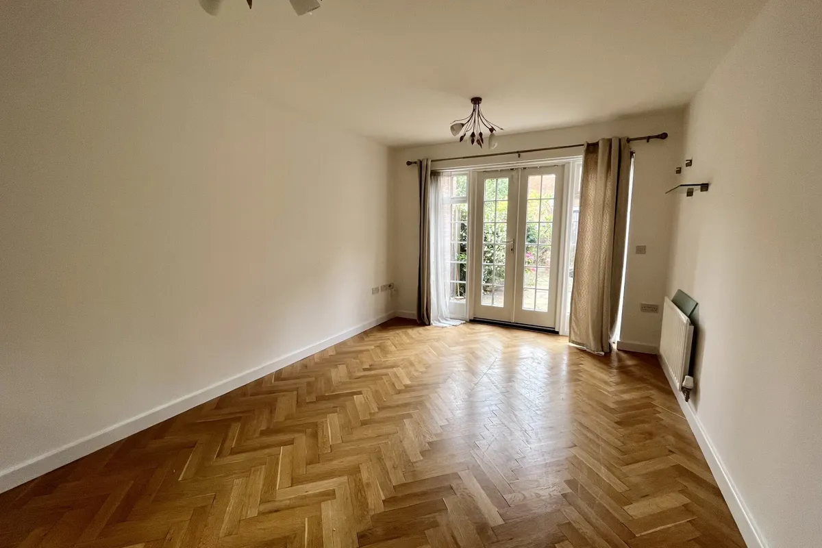 House Ogilvie Close in Wendover