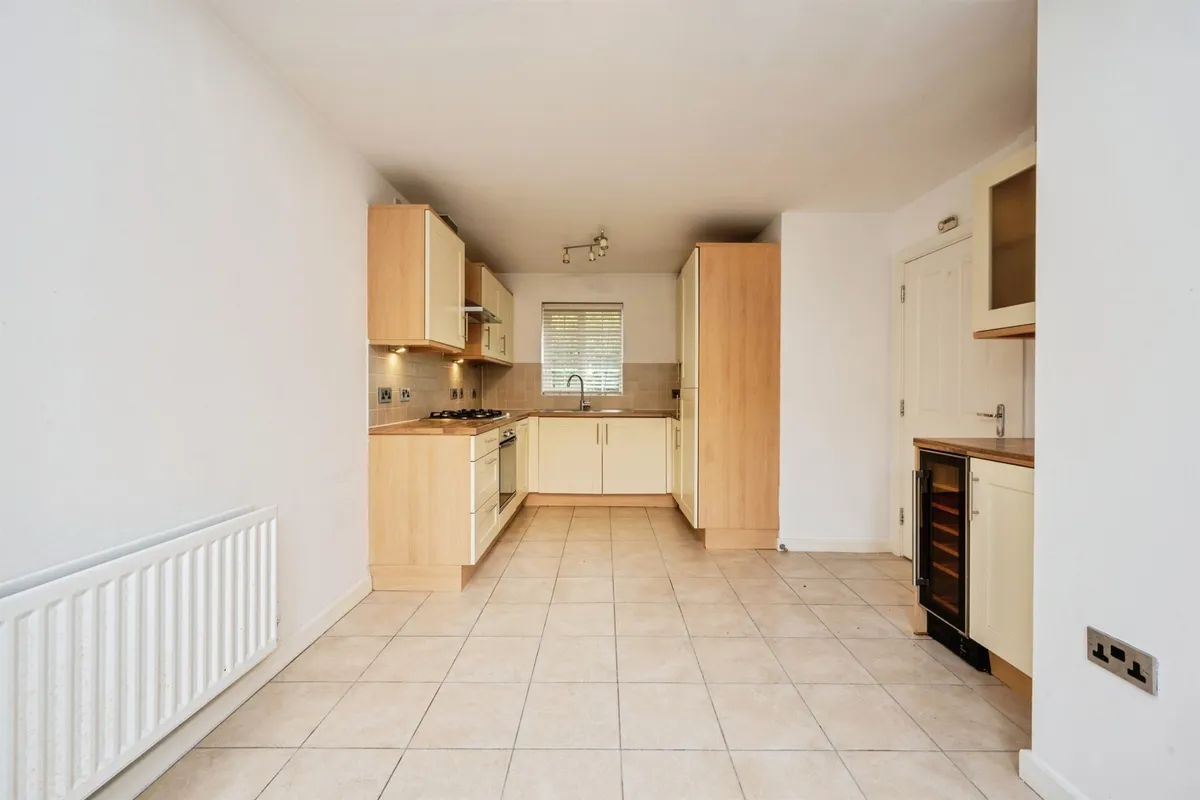 House Ogilvie Close in Wendover