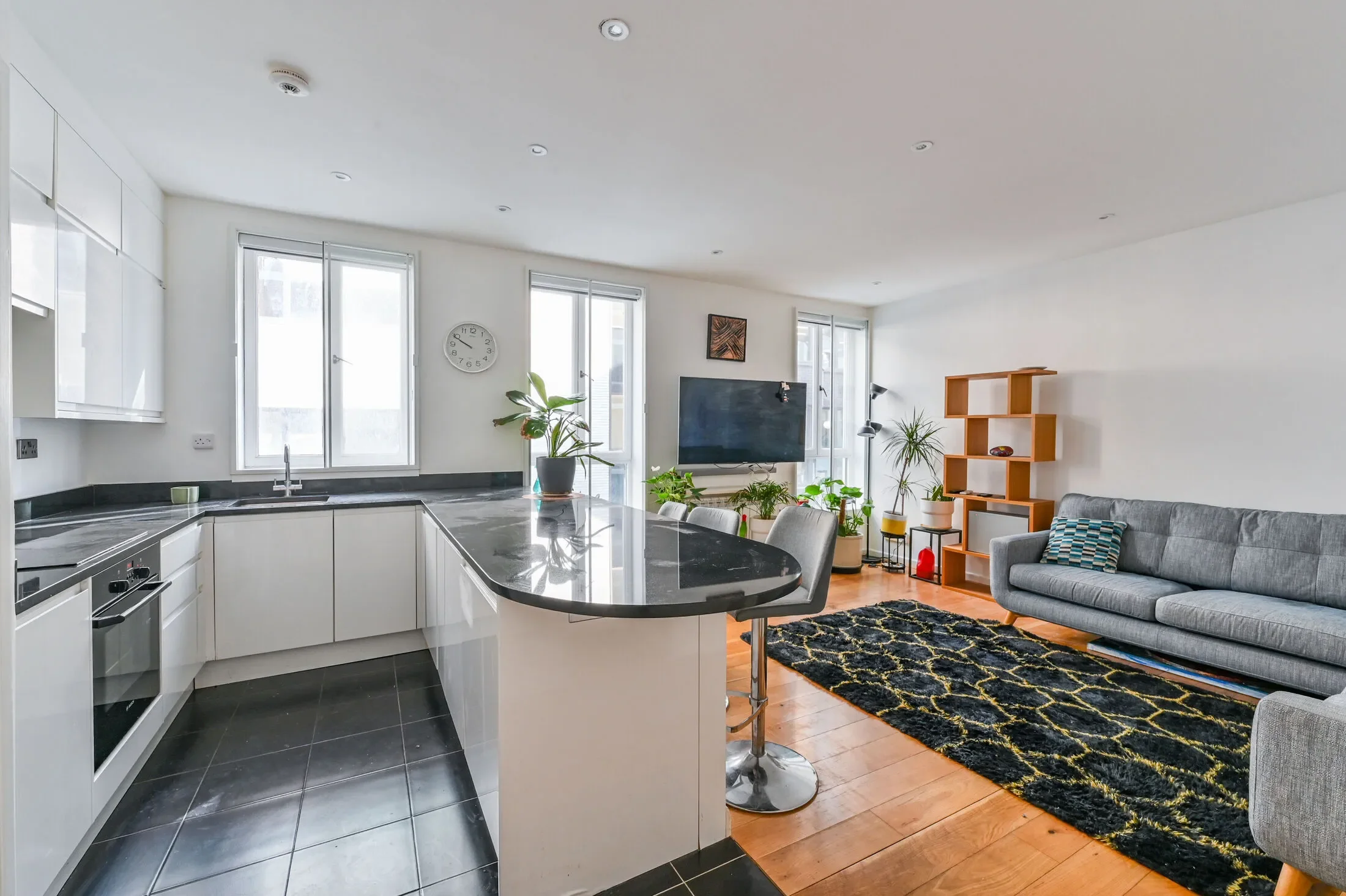 Flat Carnaby Street in City of Westminster
