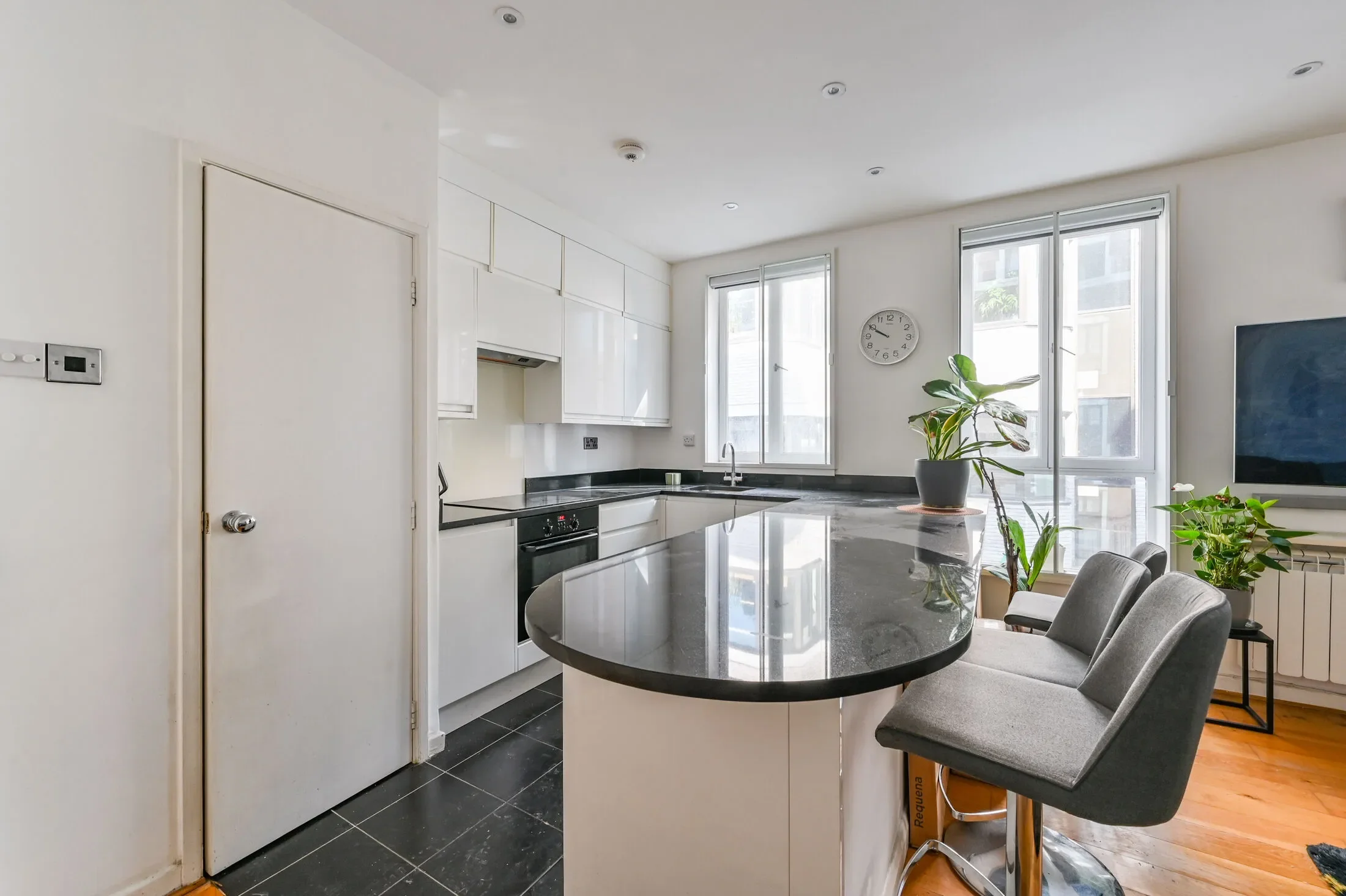 Flat Carnaby Street in City of Westminster