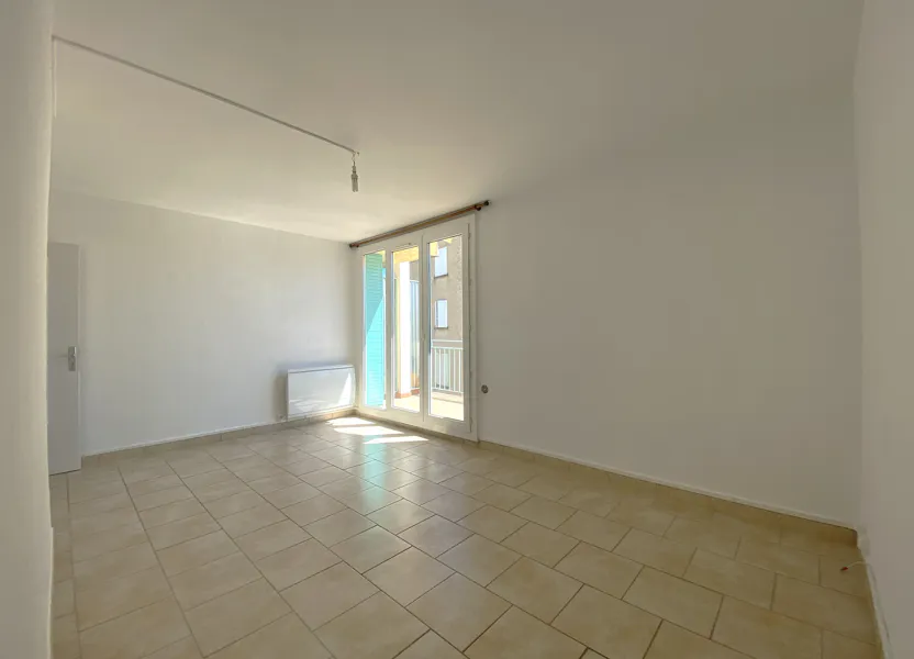 Flat Rue des Ferrages de Guilhempierre in Manosque