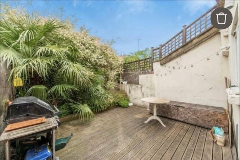 Room Grantley Street in Greater London
