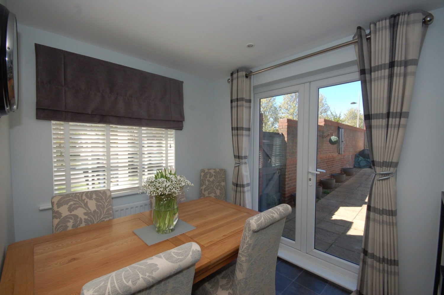 House Arrow Drive in Wealden