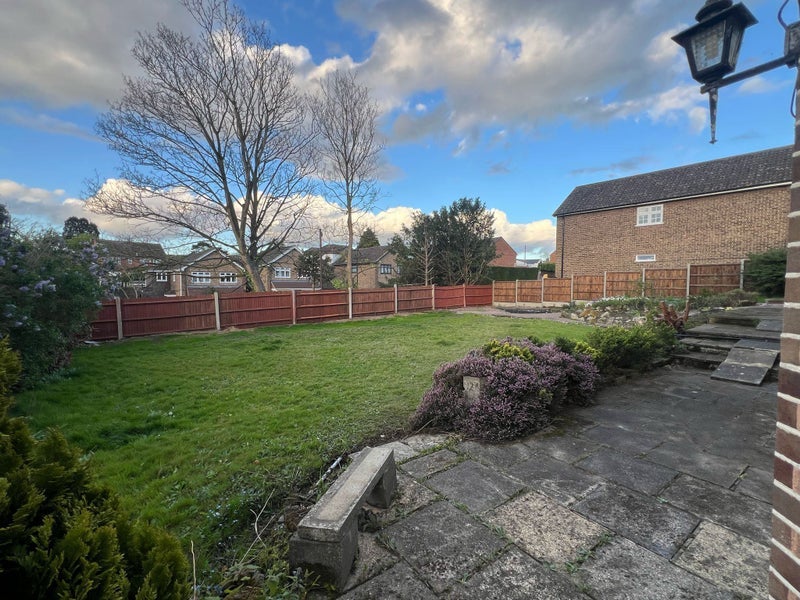 House Ridgecroft Close in Greater London