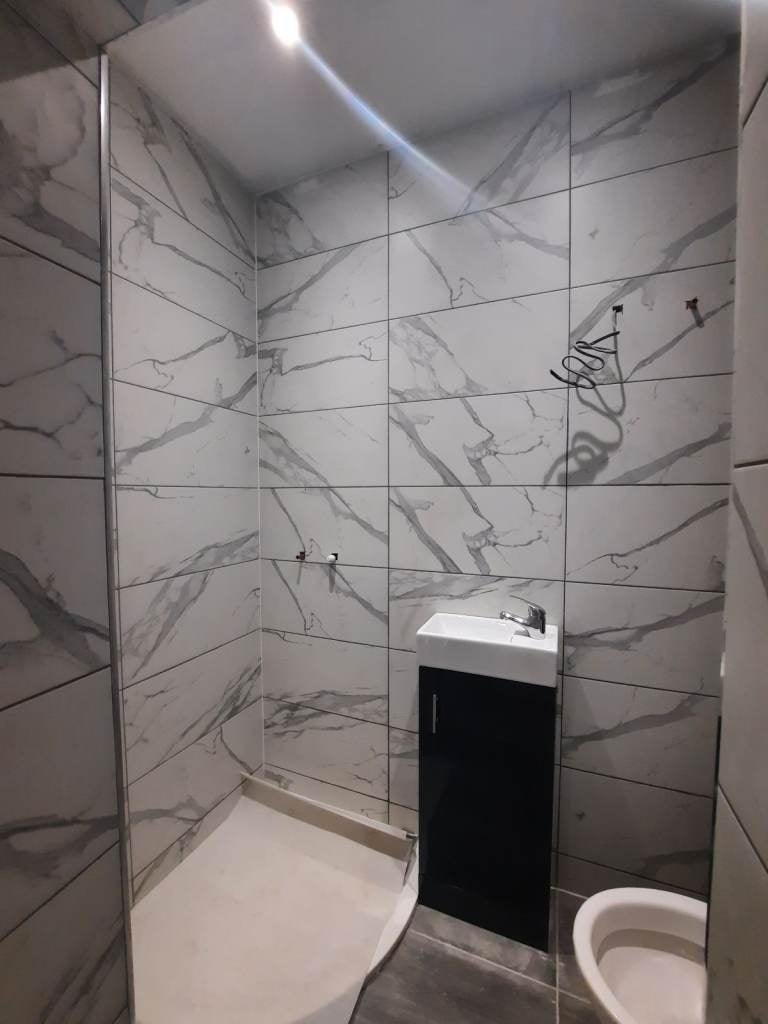 Flat Hither Green Lane in Greater London