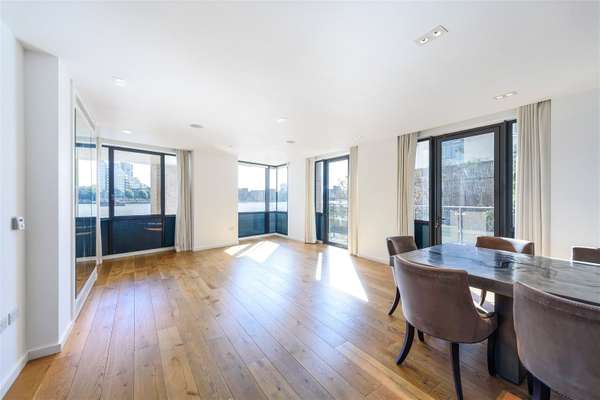 Flat Lots Road in Greater London