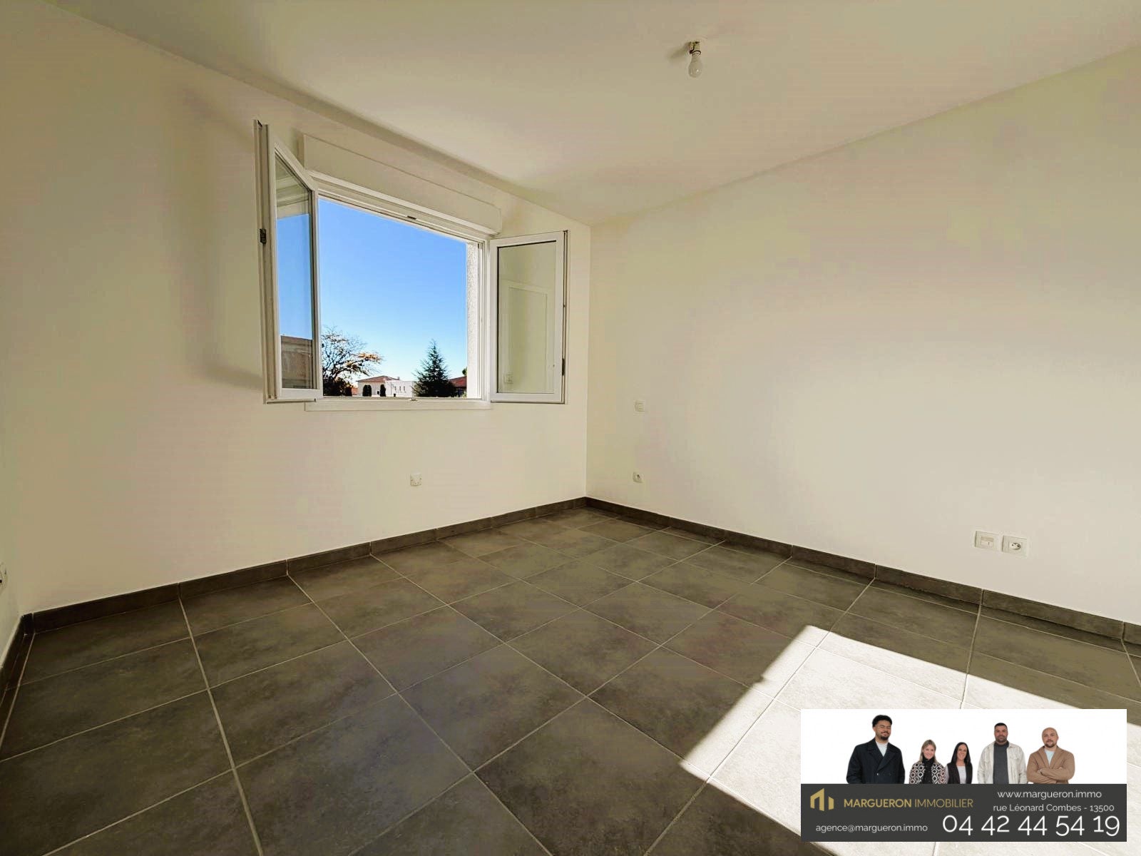 Flat Route de Courbedonne in Fos-sur-Mer