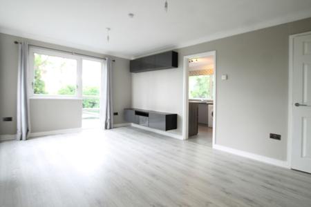 Flat Hollybank in Leeds