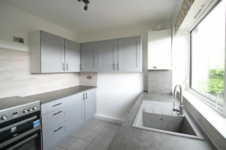 Flat Hollybank in Leeds