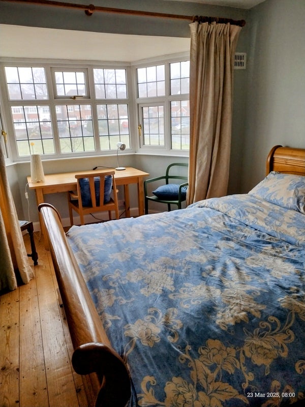 Room Rectory Gardens in Metropolitan Borough of Solihull