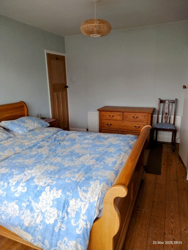 Room Rectory Gardens in Metropolitan Borough of Solihull