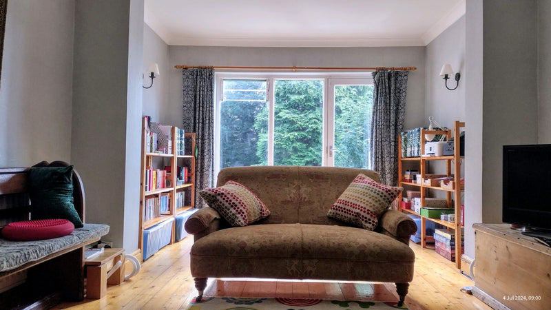 Room Rectory Gardens in Metropolitan Borough of Solihull