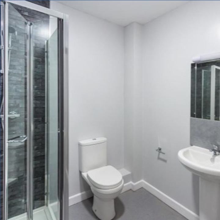 Room Brookes Close in Stratford-on-Avon