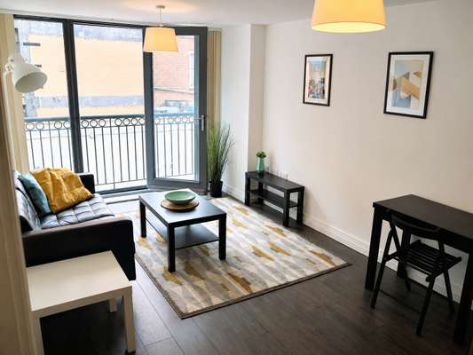 Flat Warstone Lane in Birmingham