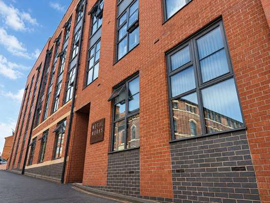 Flat Warstone Lane in Birmingham