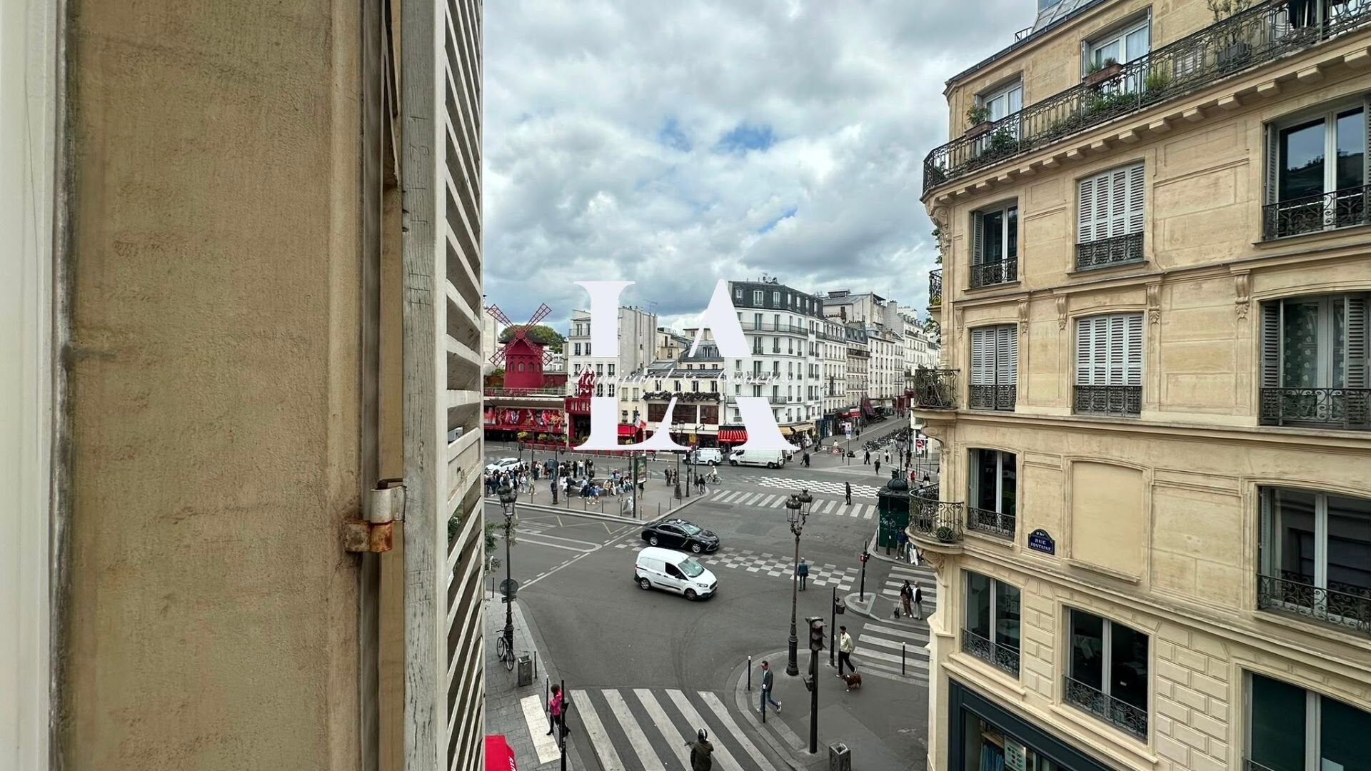 Chambre Rue Pierre Fontaine à Paris