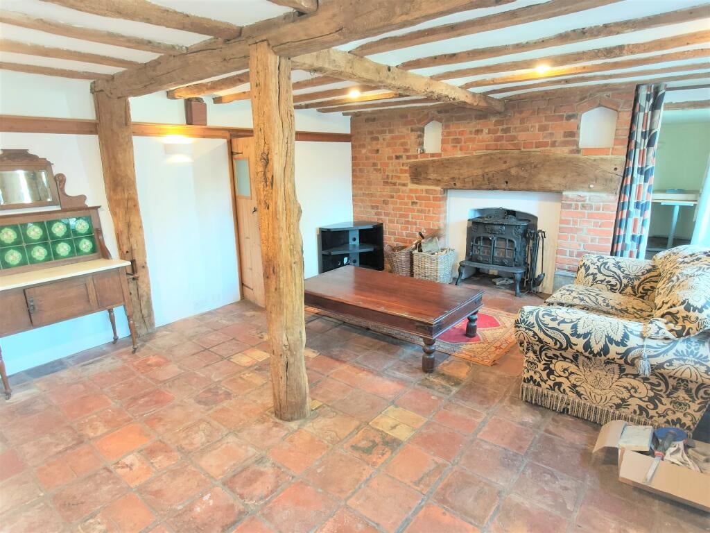 House Kingshall Street in Rushbrooke with Rougham