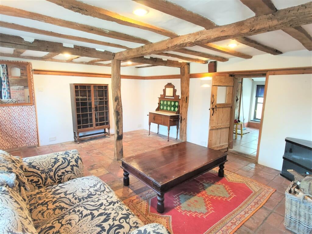 House Kingshall Street in Rushbrooke with Rougham