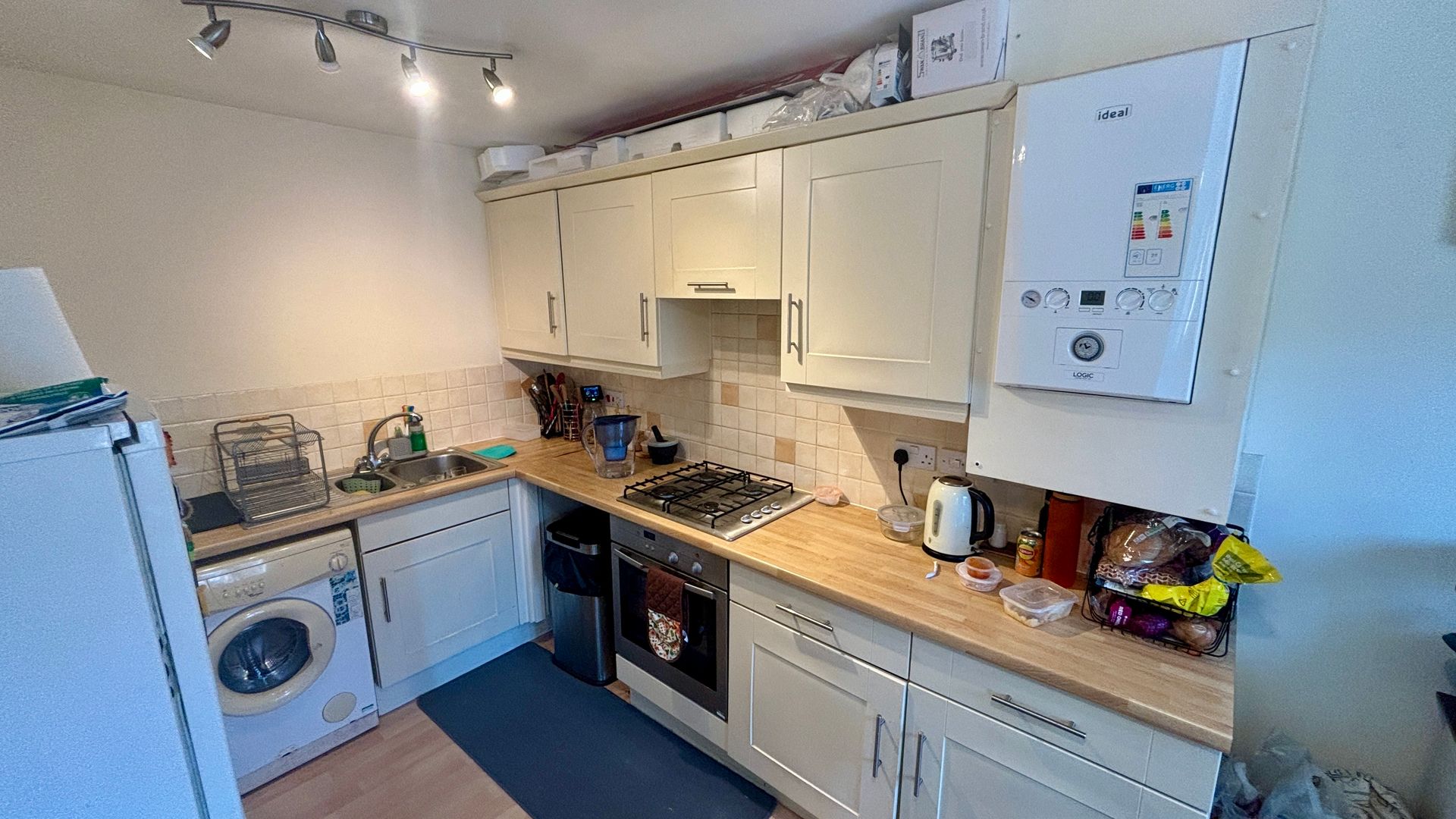 Flat Haydon Road in Taunton