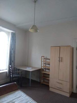 Room Hanover Square in Bradford