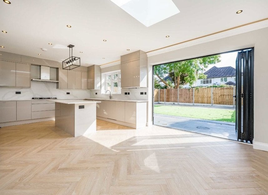 House Beech Walk in Greater London