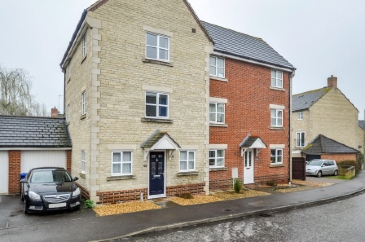 House Mallards Way in Cherwell District
