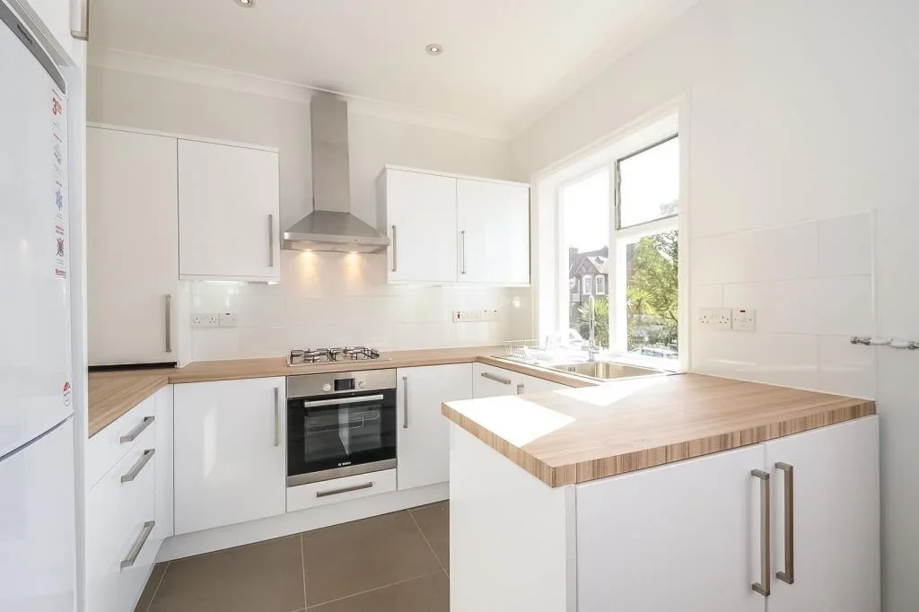 Flat Windsor Road in Greater London