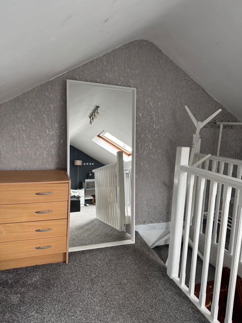 Room Gibbins Road in Birmingham