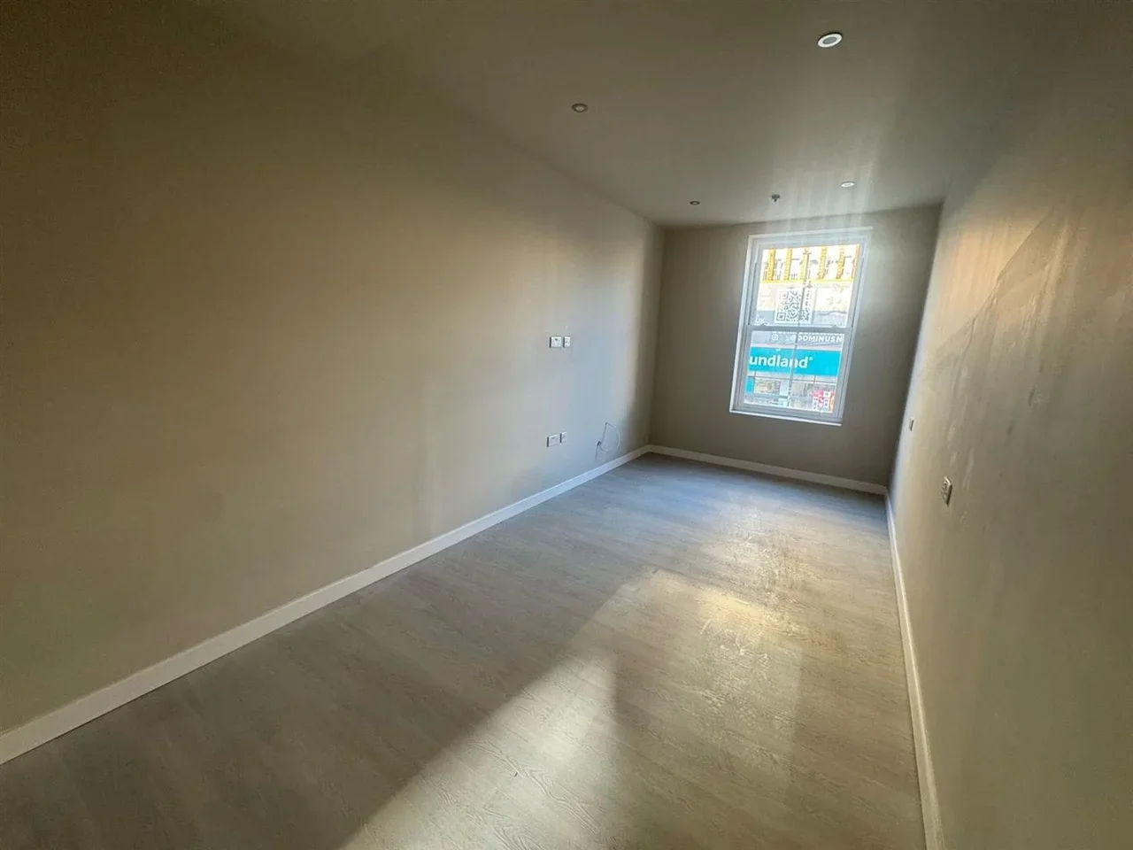 Flat Lilac Mews in Greater London