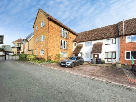 Flat Mill Close in East Hertfordshire