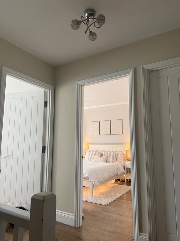 Room Saint Alphonsus Road in Greater London