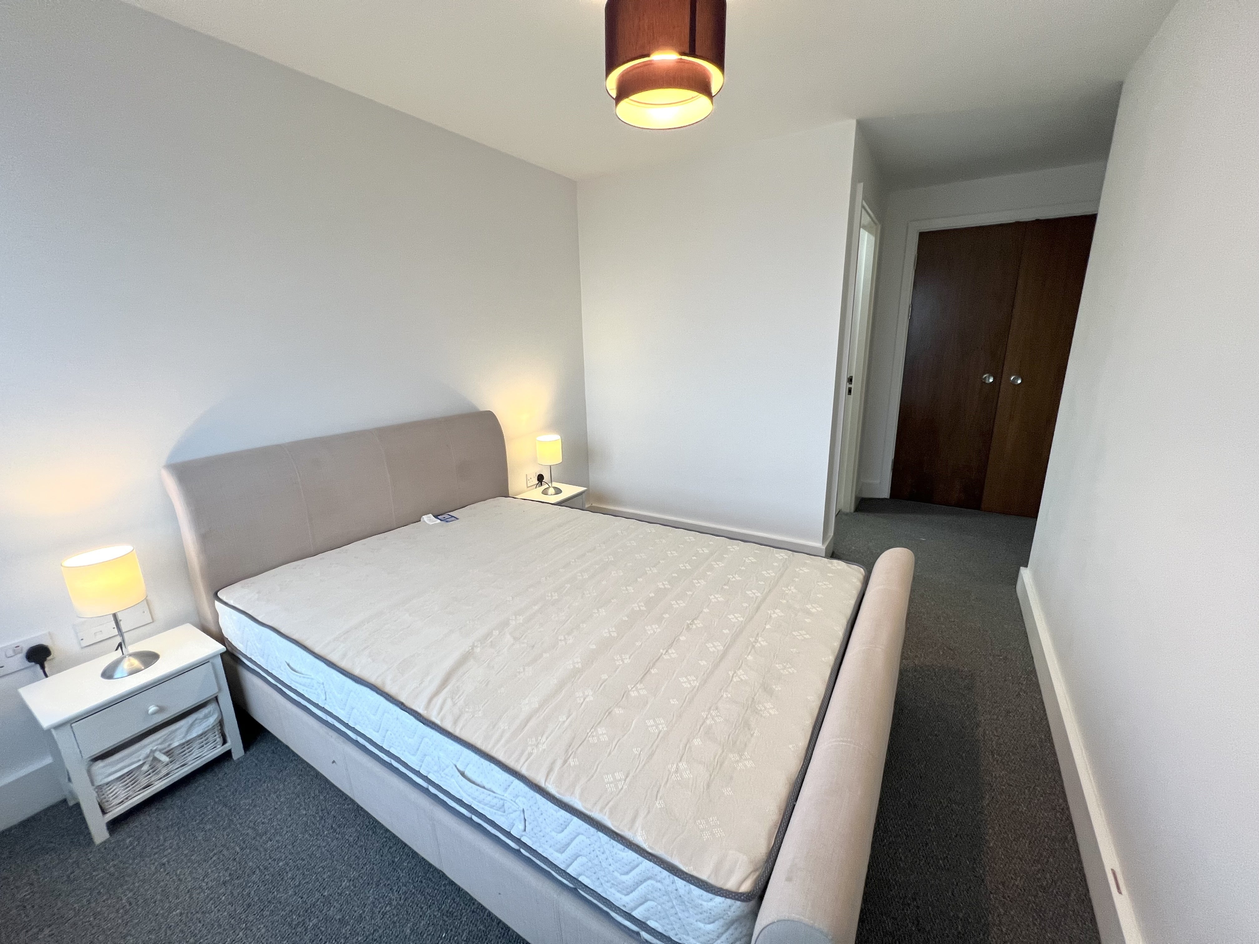 Flat Pierhead Street in Cardiff