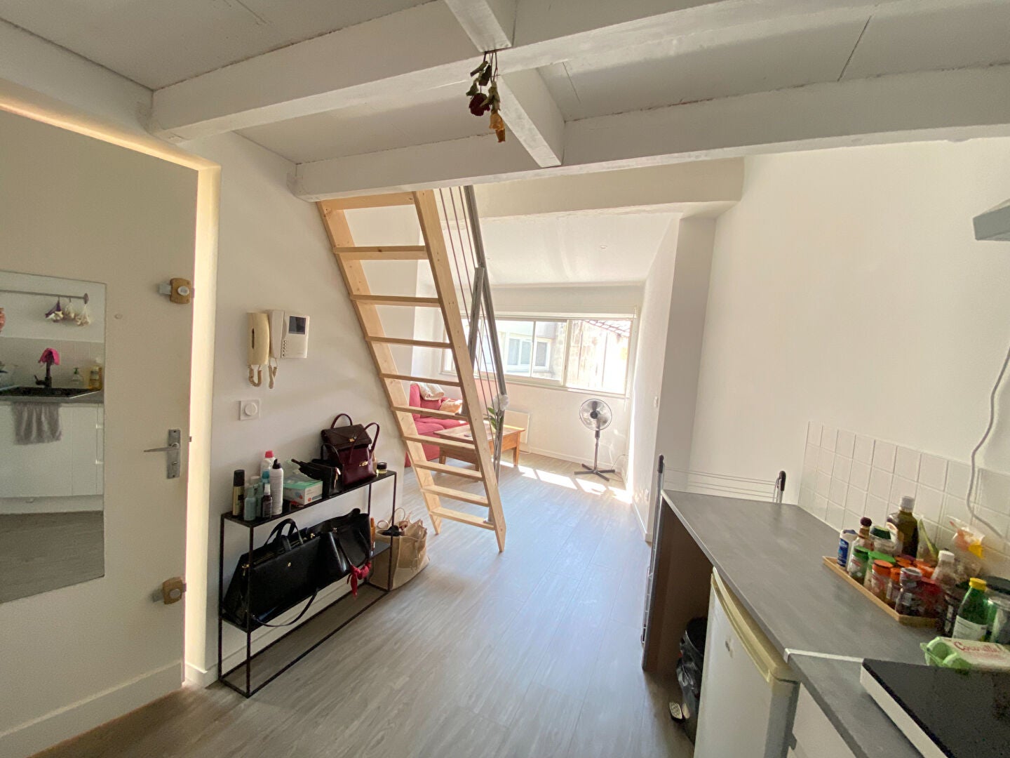 Appartement Place Gambetta à Bordeaux