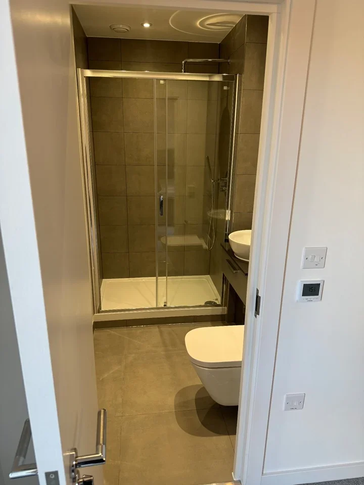 Flat Atlantis Avenue in Greater London