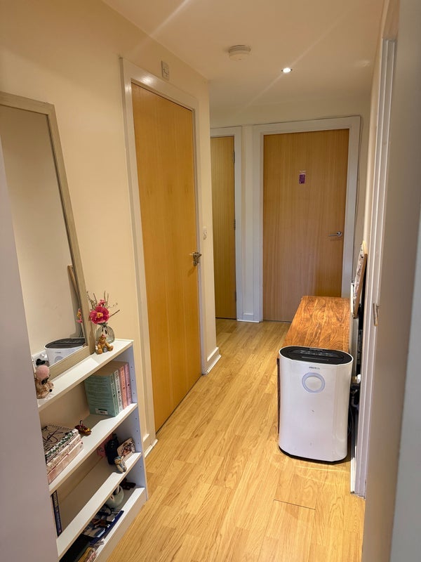 Room John Dyde Close in East Hertfordshire