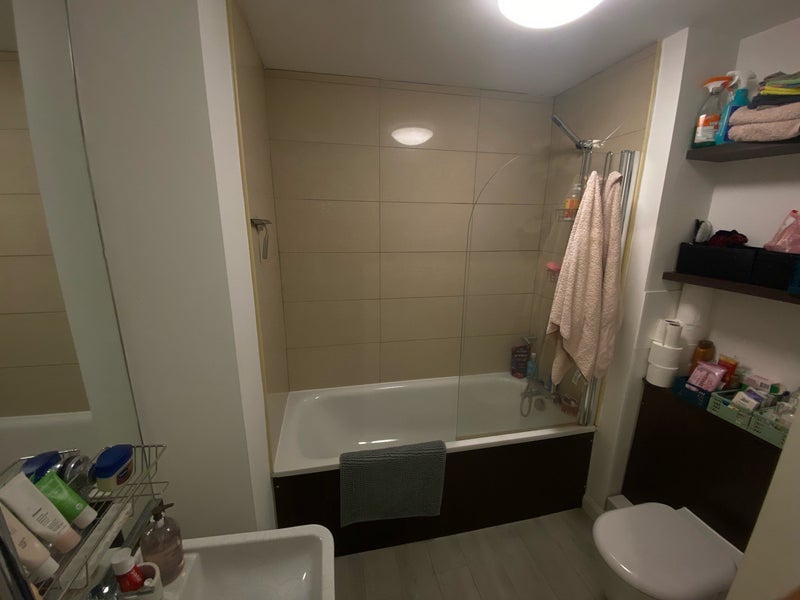 Room Mare Street in Greater London