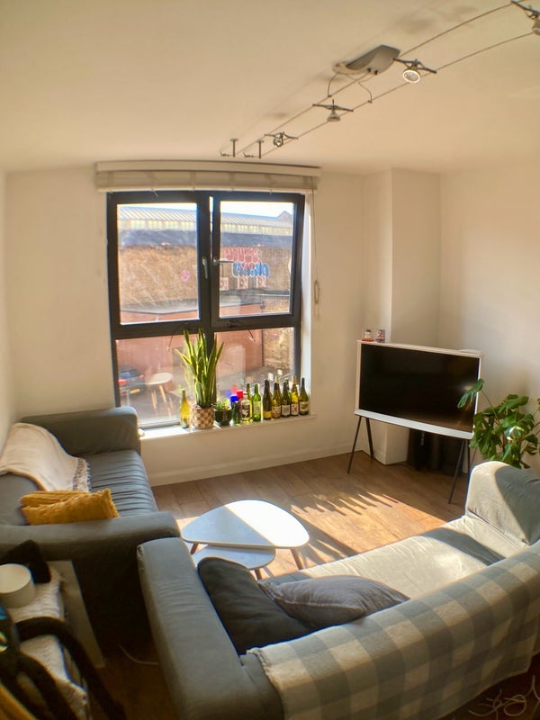 Room Mare Street in Greater London